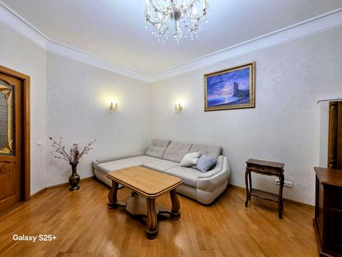 квартира за адресою Київ, Князів Острозьких вул. (Московська), 46/2