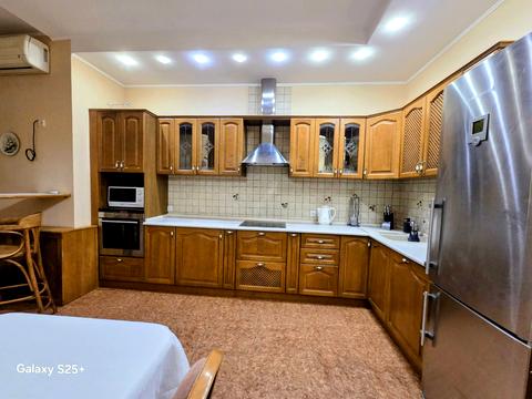 квартира за адресою Київ, Князів Острозьких вул. (Московська), 46/2