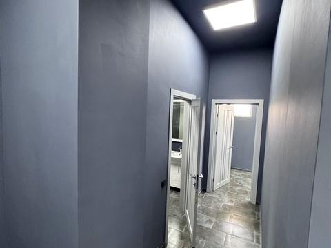 комерційна за адресою Богдана Хмельницького вул., 11