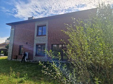 будинок за адресою Лісова вул.