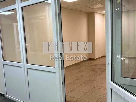 комерційна за адресою Голосіївська вул., 13