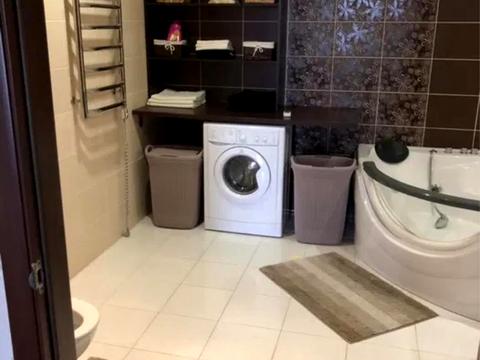 будинок за адресою с. Козин, нова