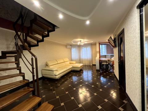 квартира за адресою Лесі Українки вул., 20