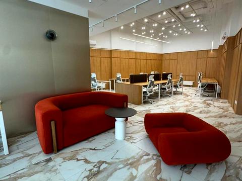 коммерческая по адресу Бусловская ул., 12