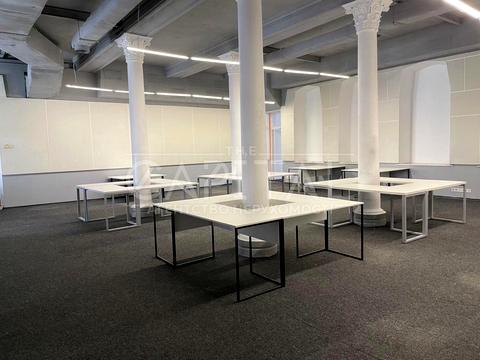 комерційна за адресою Київ, Володимирська вул., 10