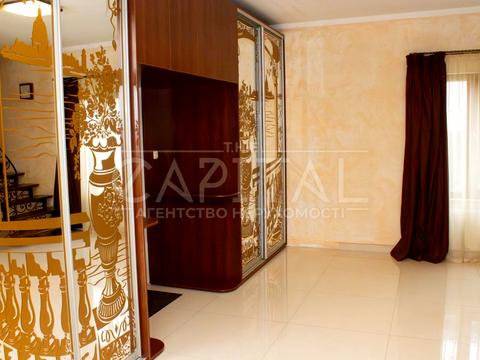 будинок за адресою Левадна вул.