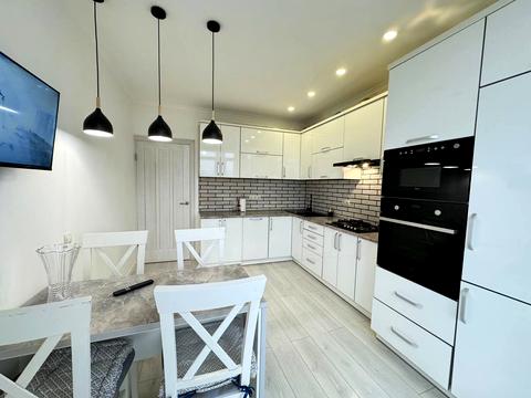 квартира за адресою Довга вул., 20в