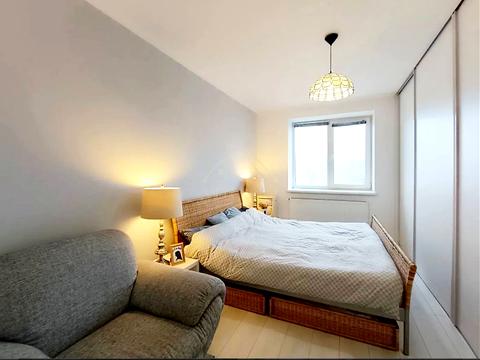 квартира за адресою Довга вул., 20в