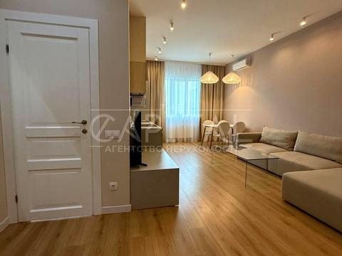 квартира за адресою Андрія Верхогляда вул. (Михайла Драгомирова), 2-А