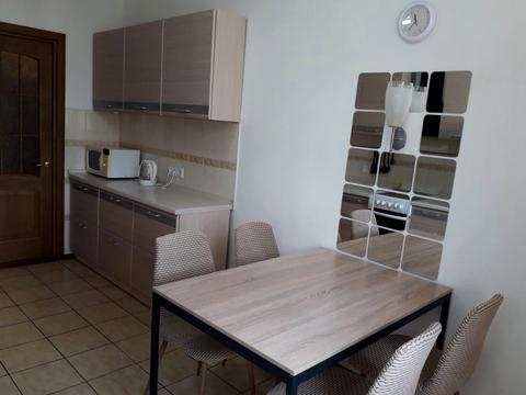 квартира за адресою Київ, Воскресенська вул., 12-А