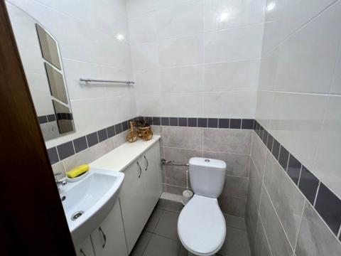 квартира за адресою Київ, Воскресенська вул., 12-А