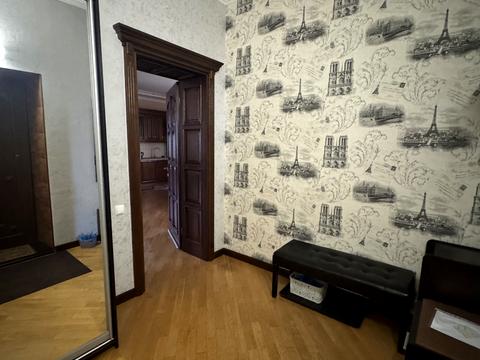 будинок за адресою Академічна вул., 10