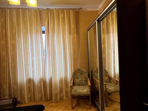 будинок за адресою Академічна вул., 10