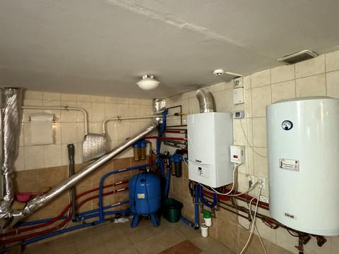 будинок за адресою Академічна вул., 10