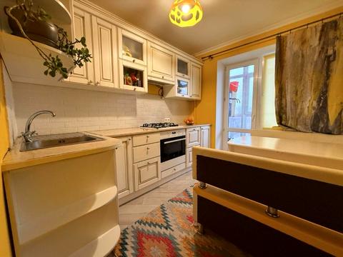 квартира за адресою Тополина вул., 7