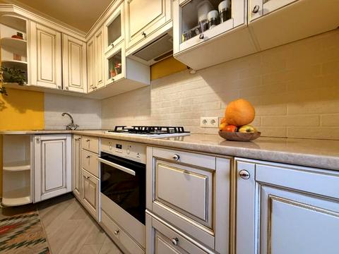 квартира за адресою Тополина вул., 7