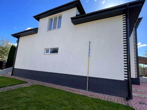 будинок за адресою Квітнева