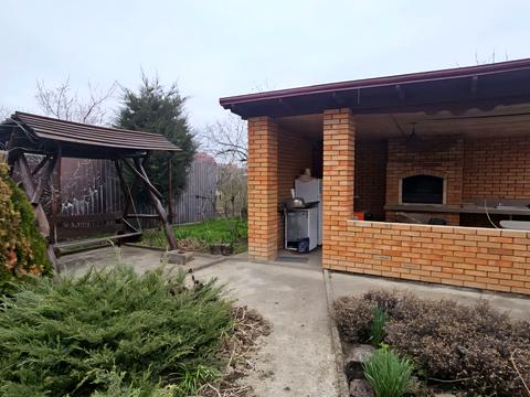 будинок за адресою Молодіжне