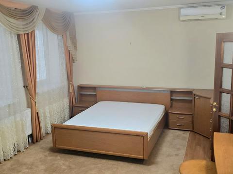 будинок за адресою Франка