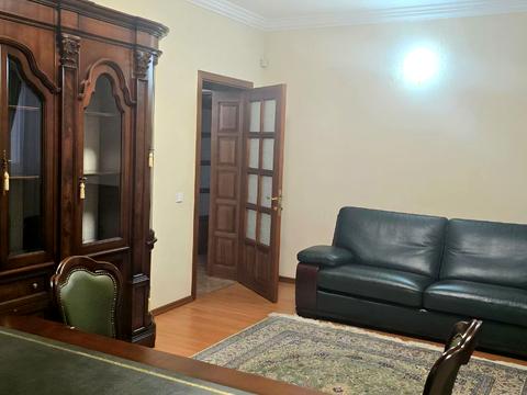 будинок за адресою Франка