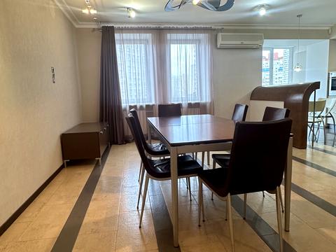 квартира за адресою Княжий Затон вул., 11