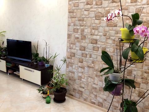 будинок за адресою Молодіжне