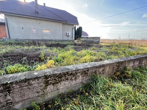 участок по адресу Березнева