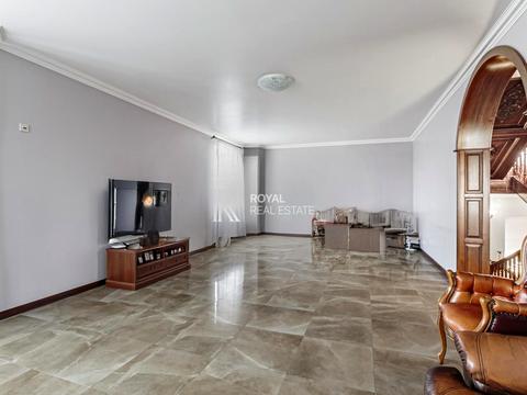 будинок за адресою Петропавлівська вул.