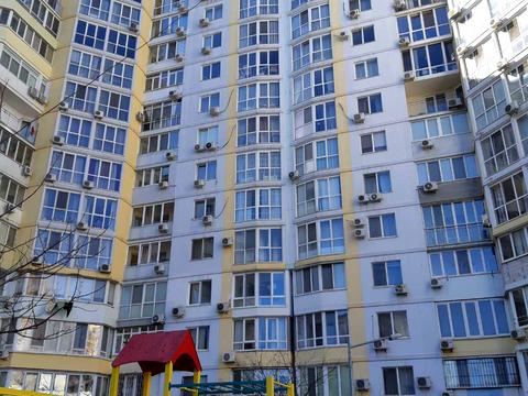 квартира за адресою Одеса, Середньофонтанська вул., 19б