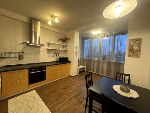 квартира за адресою Валерія Лобановського просп. (Червонозоряний), 150-Б