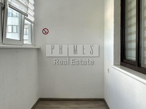 комерційна за адресою Андрія Верхогляда вул. (Михайла Драгомирова), 2-А