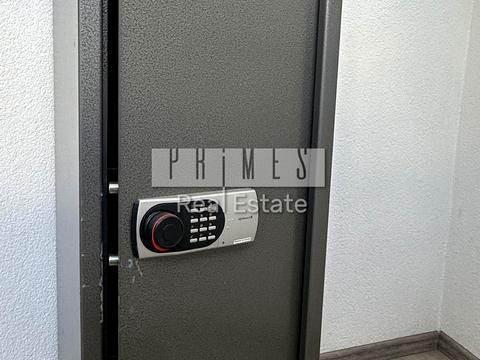 комерційна за адресою Андрія Верхогляда вул. (Михайла Драгомирова), 2-А