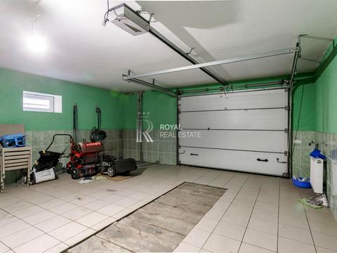 будинок за адресою Вишнева