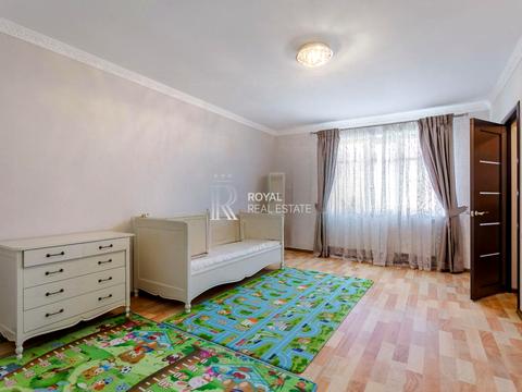 будинок за адресою Вишнева