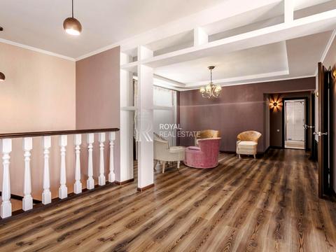 будинок за адресою Вишнева