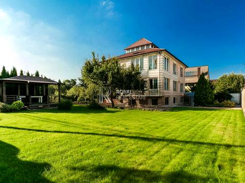 будинок за адресою Вишнева