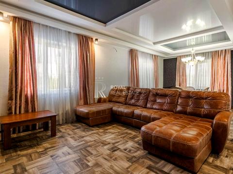 будинок за адресою Вишнева