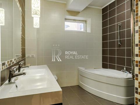 будинок за адресою Вишнева