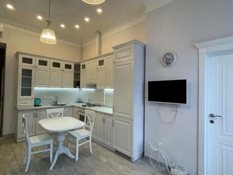 квартира за адресою Одеса, Леха Качинського вул., 5