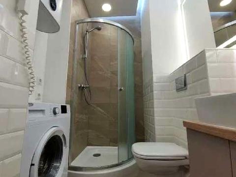 квартира за адресою Салютна вул., 2к18