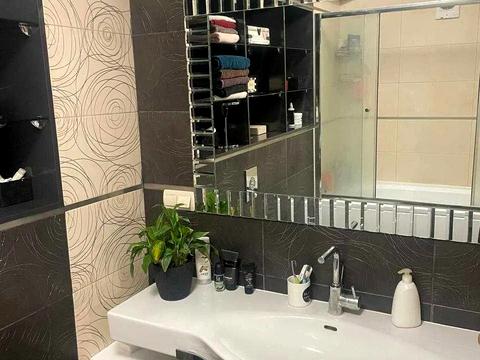 квартира за адресою Велика Васильківська вул. (Червоноармійська), 145/1