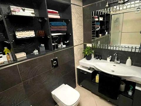 квартира за адресою Велика Васильківська вул. (Червоноармійська), 145/1