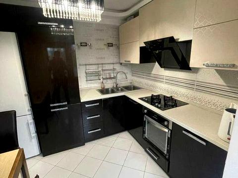 квартира за адресою Велика Васильківська вул. (Червоноармійська), 145/1