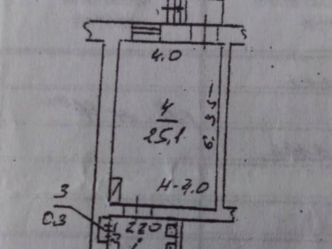 комерційна за адресою Футуристів пров., 10