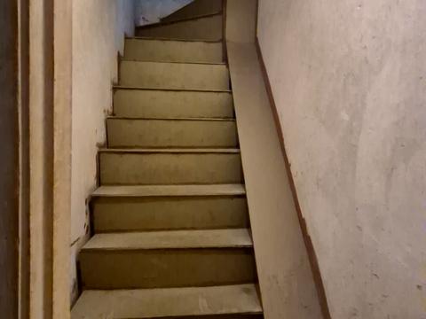 комерційна за адресою Парусна вул. (Героїв Сталінграду), 2