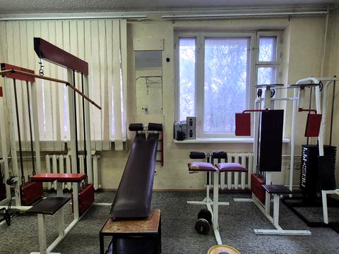 комерційна за адресою Парусна вул. (Героїв Сталінграду), 2