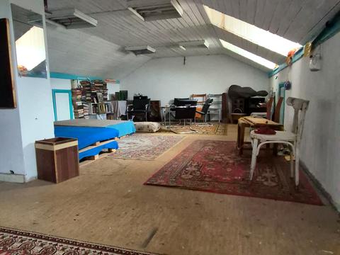 комерційна за адресою Парусна вул. (Героїв Сталінграду), 2