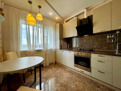 квартира за адресою В'ячеслава Чорновола вул., 50-А