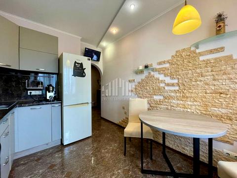 квартира за адресою В'ячеслава Чорновола вул., 50-А