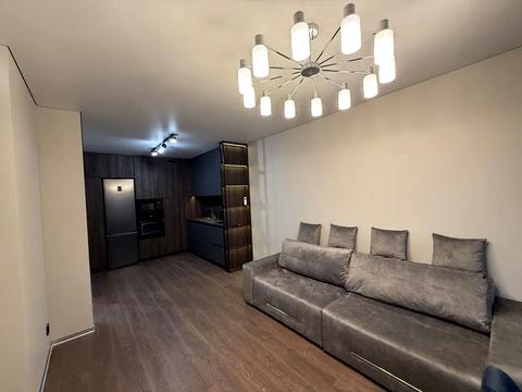 квартира за адресою Князя Романа Мстиславича вул. (Генерала Жмаченка), 22